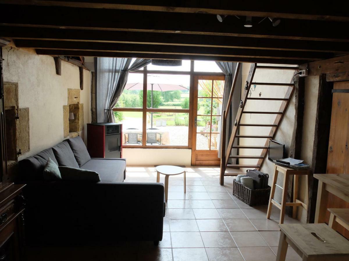 Bed and Breakfast Le Bon Coeur Ygrande Exterior foto