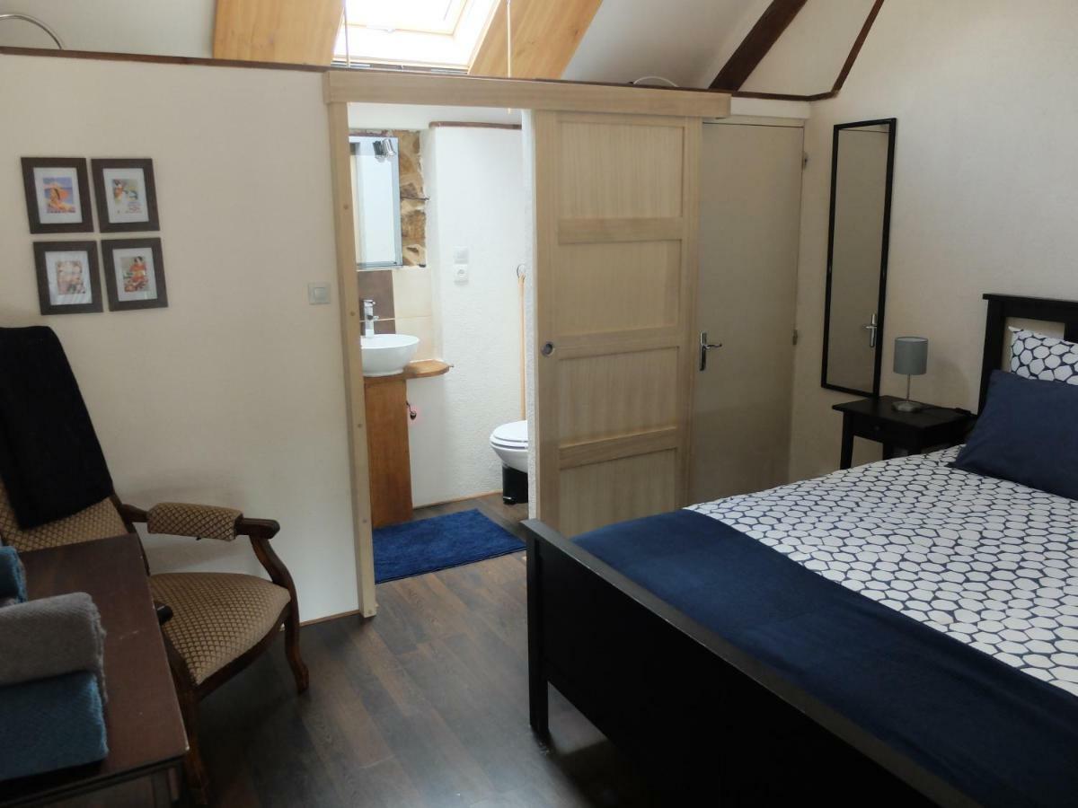 Bed and Breakfast Le Bon Coeur Ygrande Exterior foto